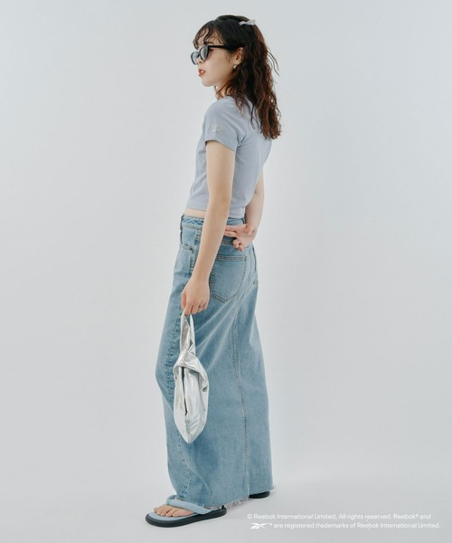 Reebok（リーボック）の「【WEB限定】【Reebok別注】サークルロゴリブミニトップス（Tシャツ/カットソー・レディース・ブラック/ホワイト/スカイブルー・MEDIUM）」の5枚目の写真