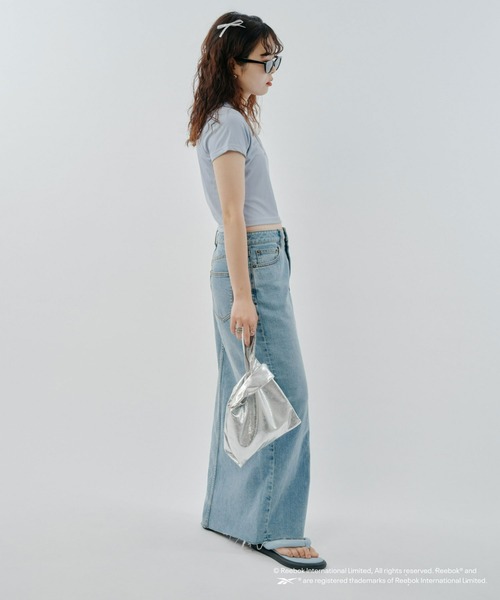 Reebok（リーボック）の「【WEB限定】【Reebok別注】サークルロゴリブミニトップス（Tシャツ/カットソー・レディース・ブラック/ホワイト/スカイブルー・MEDIUM）」の6枚目の写真