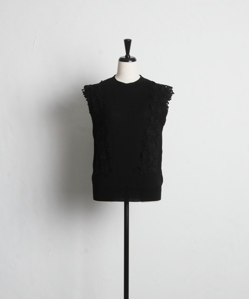 tocco closet(トッコ クローゼット)の「ショルダーフラワーレースニットプルオーバー(ニット/セーター・レディース・ブラック/オフホワイト/グリーン/ピンクベージュ・M)」の14枚目の写真