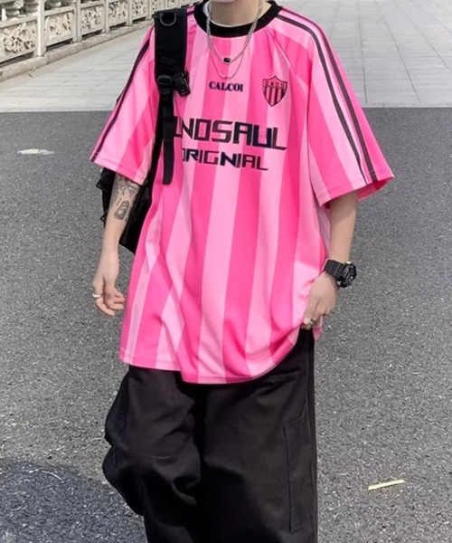 NOWLE（ノウル）の「【NOWLE】サッカーユニフォームデザイン フットボール Tシャツ ゲームシャツ（Tシャツ/カットソー・メンズ・ブラック/ブラック×レッド/グレー/ピンク/レッド/ネイビー・MEDIUM/LARGE/X-LARGE）」の19枚目の写真