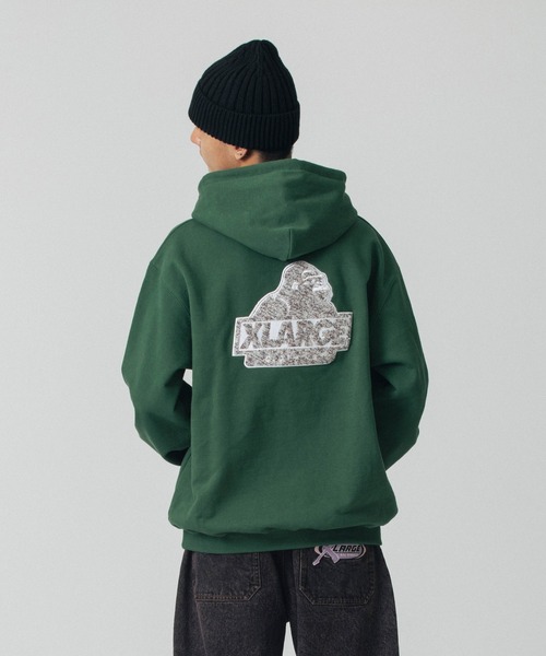 XLARGE(エクストララージ)の「CHENILLE SLANTED OG HOODED SWEATSHIRT(パーカー・メンズ・アッシュ/グリーン/ベージュ/ブラック・S/M/L/XL)」の15枚目の写真