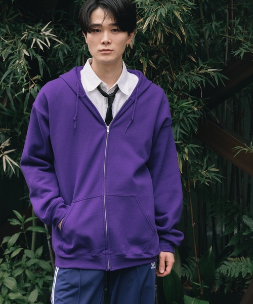 GILDAN(ギルダン)の「▲Gildan /ギルダン 8.0oz US規格 オーバーサイズ ジップパーカー 無地 裏起毛 ユニセックス(パーカー・メンズ・グリーン/ライトブルー/ブラック/ダークブラウン/ホワイト/オレンジ/パープル/ロイヤルブルー/ネイビー/グリーン系その他/レッド/イエロー系その他/グレー/マルーン・L/M/S/XL)」の22枚目の写真