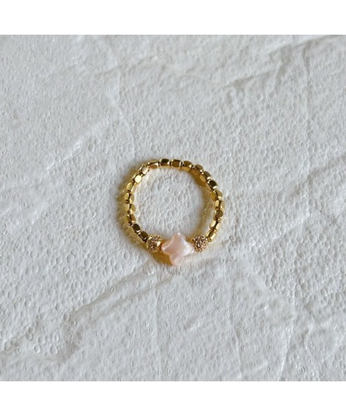 tone(トーン)の「【mastea】天然石ゴムリングゴールド/シェルフラワー小(MA)(リング・レディース・ピンク・FREE)」の2枚目の写真
