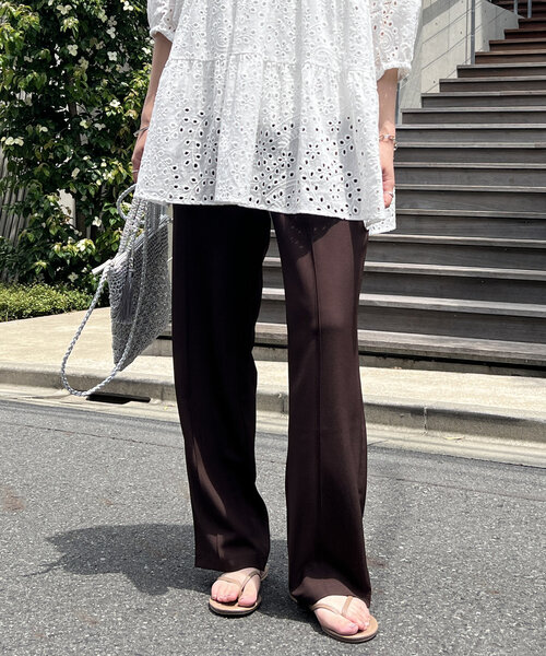 un dix cors（アンディコール）の「《スタイリッシュなのに履き心地ラクチン》ピンタックイージーパンツ（スラックス・レディース・ブラウン/ブラック・M/L）」の19枚目の写真