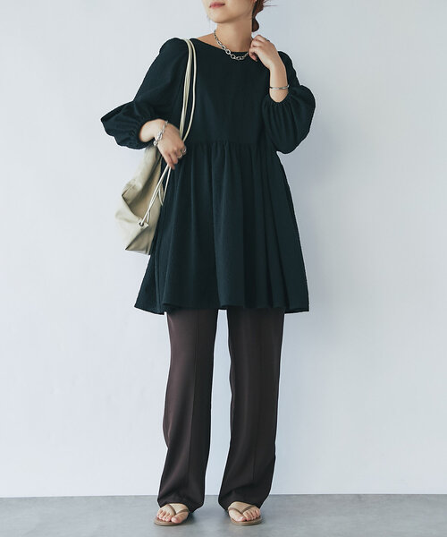 un dix cors（アンディコール）の「《スタイリッシュなのに履き心地ラクチン》ピンタックイージーパンツ（スラックス・レディース・ブラウン/ブラック・M/L）」の6枚目の写真