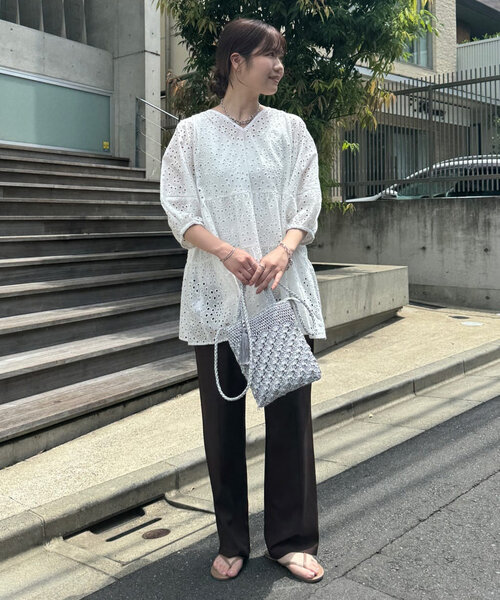 un dix cors（アンディコール）の「《スタイリッシュなのに履き心地ラクチン》ピンタックイージーパンツ（スラックス・レディース・ブラウン/ブラック・M/L）」の5枚目の写真