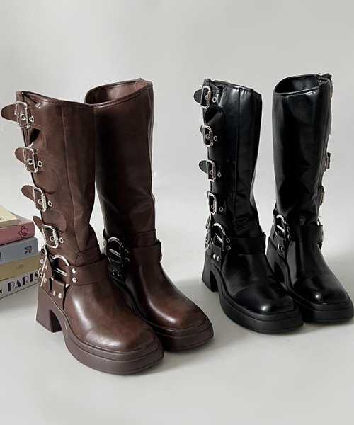 Shoes in Closet（シューズインクローゼット）の「厚底 装飾