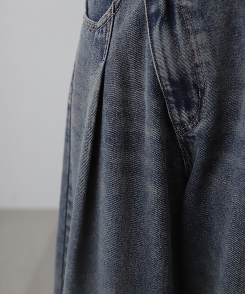 FREE'S MART(フリーズマート)の「アシメベルトタックワイドデニム(デニムパンツ・レディース・ブラック系その他/ブルー系その他・SMALL/MEDIUM)」の21枚目の写真