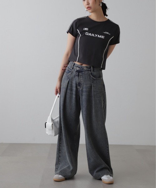 FREE'S MART(フリーズマート)の「アシメベルトタックワイドデニム(デニムパンツ・レディース・ブラック系その他/ブルー系その他・SMALL/MEDIUM)」の8枚目の写真