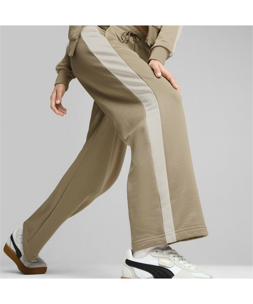 PUMA(プーマ)の「PUMA プーマ ウィメンズ ICONIC T7 ストレートレッグ トラックパンツ(その他パンツ・レディース・ブラック/グリーン・SMALL/LARGE/X-LARGE/MEDIUM)」の17枚目の写真