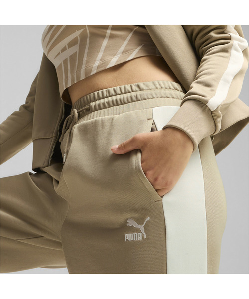PUMA(プーマ)の「PUMA プーマ ウィメンズ ICONIC T7 ストレートレッグ トラックパンツ(その他パンツ・レディース・ブラック/グリーン・SMALL/LARGE/X-LARGE/MEDIUM)」の20枚目の写真