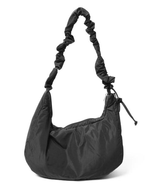 WEGO(ウィゴー)の「WEGO/ハーフムーンドロストショルダー(ショルダーバッグ・レディース・ダークグレー/その他1/ブラック系その他/シルバー/ライトベージュ/カーキ/ブラック・FREE)」の22枚目の写真