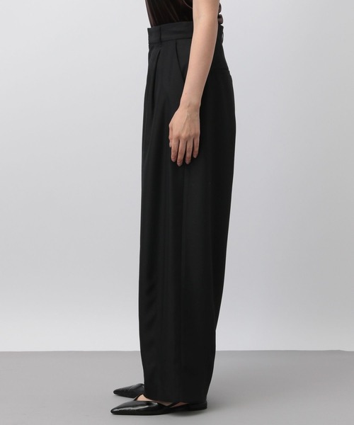 A part by（アパートバイ）の「ワンタックカーブパンツ（その他パンツ・レディース・ブラック/アイボリー・MEDIUM/SMALL）」の8枚目の写真