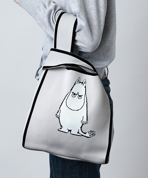 MOOMIN（ムーミン）の「【MOOMIN】(ムーミン) 軽量 マルシェバッグ ニットバッグ（トートバッグ・レディース・ブラウン/オレンジ/アイボリー/ダークグレー/ボルドー/マスタード/ライトカーキ/グレイッシュベージュ/グレイッシュブルー/ライトベージュ/ライトブルー/ナチュラル/ライトグレー/ライム/ダークネイビー/チャコール・ONE SIZE）」の2枚目の写真