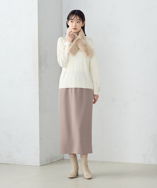 COMME CA ISM（コムサイズム）の「袖ボタン ベーシック クルーネックニット（ニット/セーター・レディース・ホワイト/ブラック/ベージュ/ブルー・MEDIUM/LARGE）」の5枚目の写真