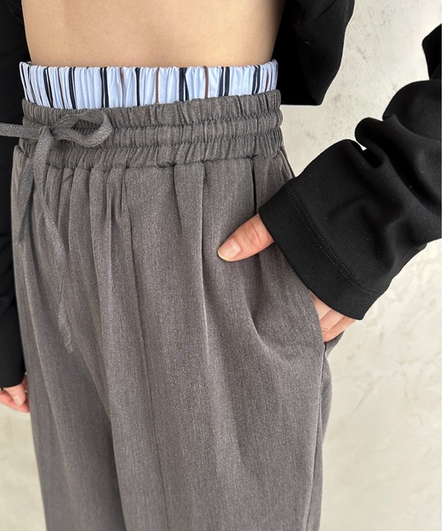 feepur（フェピュール）の「ダブルウエストイージーパンツ（スラックス・レディース・グレー/ブラック・SMALL/MEDIUM）」の13枚目の写真