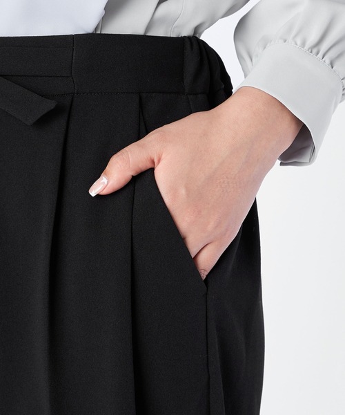 LAISSE PASSE(レッセパッセ)の「テーパードパンツ(その他パンツ・レディース・ブラック/スモークピンク・SMALL/MEDIUM)」の6枚目の写真