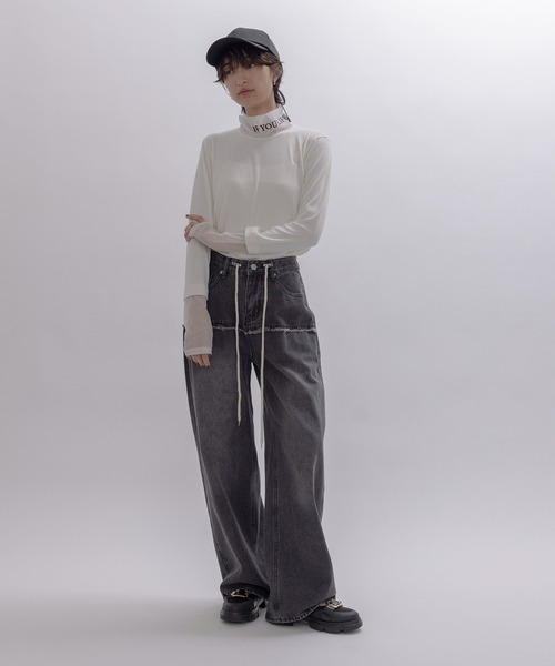 Eimee Law（エイミーロウ）の「フロッキーテキストハイネックトップス（Tシャツ/カットソー・レディース・アイボリー/ブラック/チャコールグレー/グレー系・FREE）」の19枚目の写真