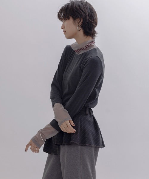 Eimee Law(エイミーロウ)の「フロッキーテキストハイネックトップス(Tシャツ/カットソー・レディース・アイボリー/ブラック/チャコールグレー/グレー系・FREE)」の16枚目の写真