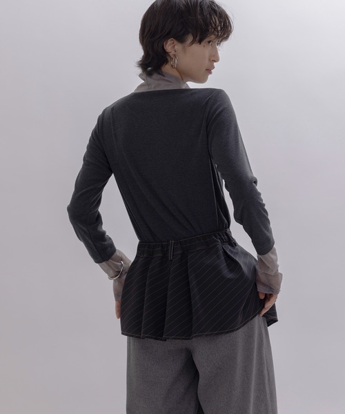 Eimee Law(エイミーロウ)の「フロッキーテキストハイネックトップス(Tシャツ/カットソー・レディース・アイボリー/ブラック/チャコールグレー/グレー系・FREE)」の18枚目の写真