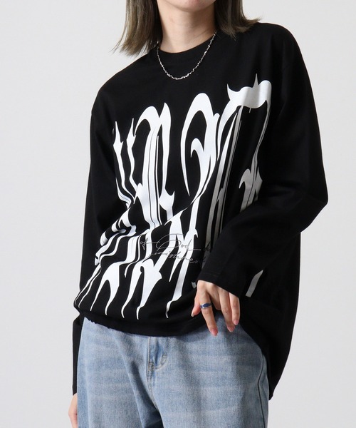 RE730(アールイーセブンサーティー)の「Big logo long sleeve T-shirt / ビックロゴロンT unisex(Tシャツ/カットソー・メンズ・ホワイト/ブラック・M/L)」の9枚目の写真