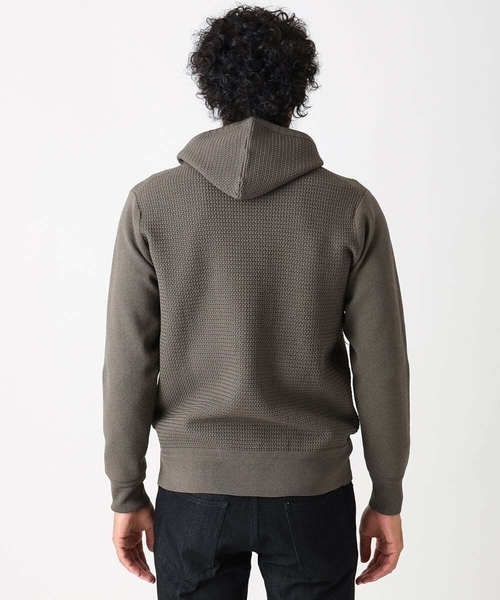 MICHEL KLEIN HOMME (ミッシェルクランオム)の「ニットZIPパーカー セットアップ(パーカー・メンズ・ブラック/ブラウン・MEDIUM/LARGE/X-LARGE)」の7枚目の写真