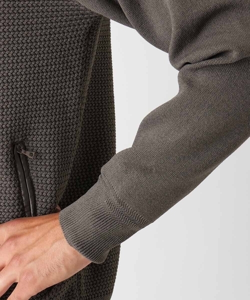 MICHEL KLEIN HOMME (ミッシェルクランオム)の「ニットZIPパーカー セットアップ(パーカー・メンズ・ブラック/ブラウン・MEDIUM/LARGE/X-LARGE)」の10枚目の写真