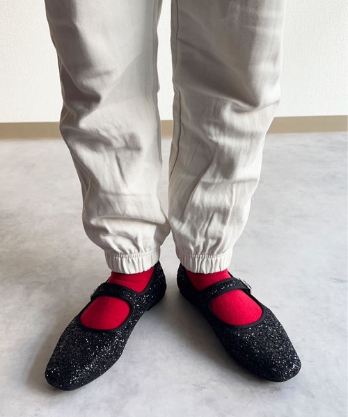 lus.(ラスドット)の「lus. グリッターカンフーシューズ(パンプス・レディース・ブラック/シルバー・S/M/L/LL)」の9枚目の写真