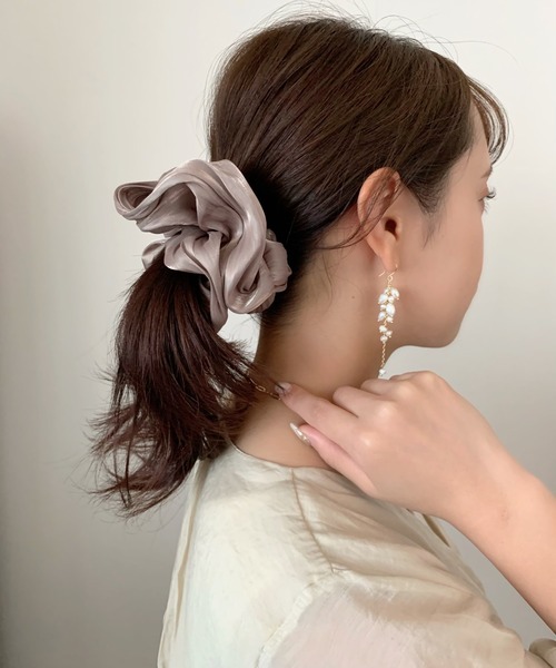 ciite'（シーテ）の「ビッグボリュームシュシュ（シュシュ・レディース・モカ/ベージュ/キャメル/オレンジ/ブルー/ワイン/ブラック・FREE）」の21枚目の写真