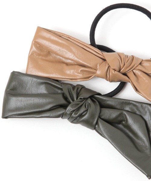 フェイクレザーリボンヘアゴム / 149987（ヘアゴム）｜LAKOLE（ラコレ