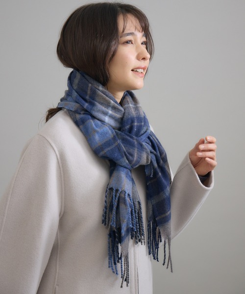 KATHARINE ROSS（キャサリンロス）の「【KATHARINE ROSS】ウールMIXチェックストール（ストール/ショール・レディース・ブルー/ダークグリーン/レッド・MEDIUM）」の22枚目の写真