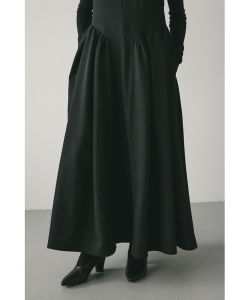 定価25,300円 新品 MECRE プレンティーギャザーキャミワンピース 黒 定価25, 新品 MECRE プレンティーギャザーキャミワンピース 黒