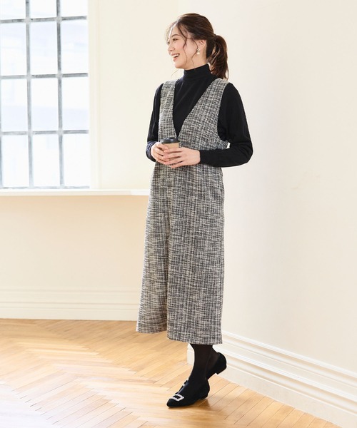 CROSS FUNCTION(クロスファンクション)の「《洗える・ストレッチ・シワになりにくい》正解 ツイードVネックジャンスカ【CF/クロスファンクション】(ジャンパースカート・レディース・アイボリー/ブラック・M/L/LL)」の6枚目の写真