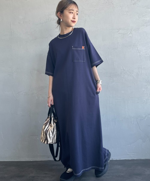 UNIVERSAL OVERALL（ユニバーサルオーバーオール）の「[UNIVERSAL OVERALL/ユニバーサルオーバーオール] 別注 配色ステッチ マキシ丈ワンピース（ワンピース・レディース・ブラック/オリーブ/チャコール/ネイビー・F）」の8枚目の写真