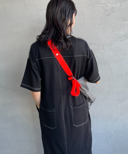 UNIVERSAL OVERALL（ユニバーサルオーバーオール）の「[UNIVERSAL OVERALL/ユニバーサルオーバーオール] 別注 配色ステッチ マキシ丈ワンピース（ワンピース・レディース・ブラック/オリーブ/チャコール/ネイビー・F）」の12枚目の写真