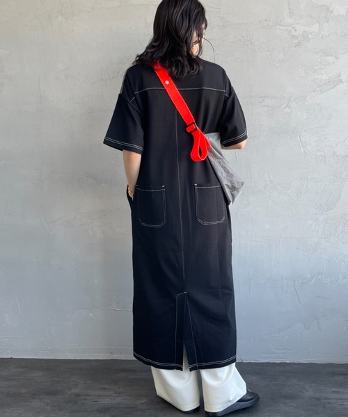 UNIVERSAL OVERALL（ユニバーサルオーバーオール）の「[UNIVERSAL OVERALL/ユニバーサルオーバーオール] 別注 配色ステッチ マキシ丈ワンピース（ワンピース・レディース・ブラック/オリーブ/チャコール/ネイビー・F）」の15枚目の写真