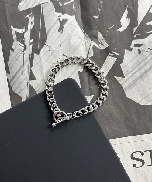 CPCM(シーピーシーエム)の「シルバーチェーンブレスレット(ブレスレット・メンズ・シルバー系その他/シルバー系その他3/シルバー系その他2/シルバー・FREE)」の2枚目の写真