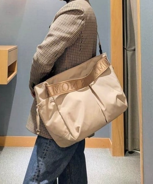 NOMADIS（ノマディス）の「NOMADIS / BASQUE M ショルダーバッグ（ショルダーバッグ・レディース・ブラック/ベージュ/ブラウン系その他・ONE SIZE）」の4枚目の写真