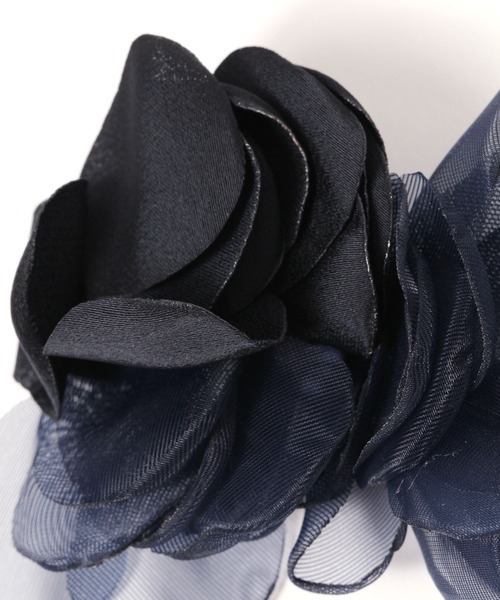 LEPSIM（レプシィム）の「【入卒式／セレモニー】フラットフラワーコサージュ　213220（ブローチ/コサージュ・レディース・ネイビー/グレー/ベージュ系その他・ONE SIZE）」の10枚目の写真