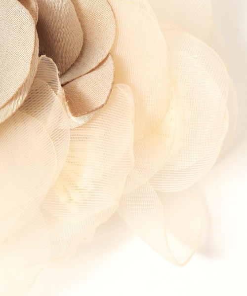 LEPSIM（レプシィム）の「【入卒式／セレモニー】フラットフラワーコサージュ　213220（ブローチ/コサージュ・レディース・ネイビー/グレー/ベージュ系その他・ONE SIZE）」の4枚目の写真