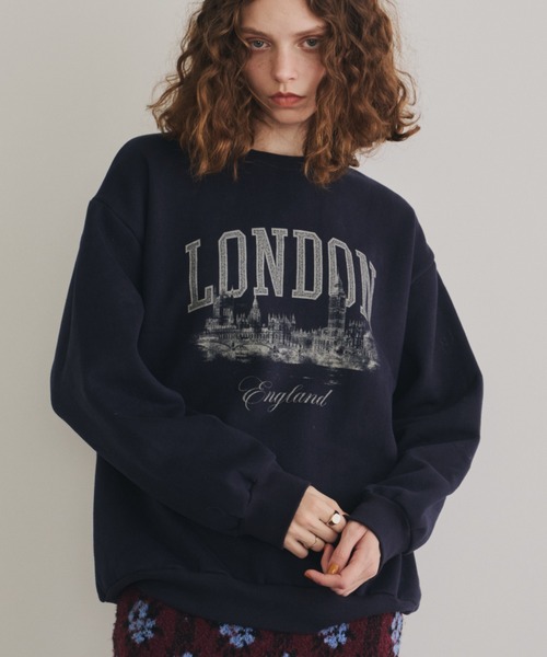 Unitage（ユニテージ）の「LONDON裏起毛BIGスウェット（スウェット・レディース・ライトグレー/ライトパープル/ネイビー・FREE）」の2枚目の写真