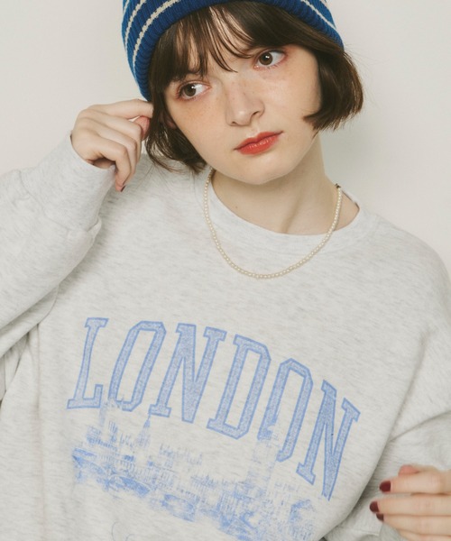 Unitage（ユニテージ）の「LONDON裏起毛BIGスウェット（スウェット・レディース・ライトグレー/ライトパープル/ネイビー・FREE）」の11枚目の写真