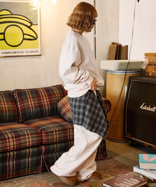 sedacle（セダクル）の「リバーシブル起毛スウェット【SETUP着用可能】（スウェット・メンズ・レッド/アイボリー/チャコールグレー・SMALL/MEDIUM/LARGE）」の18枚目の写真