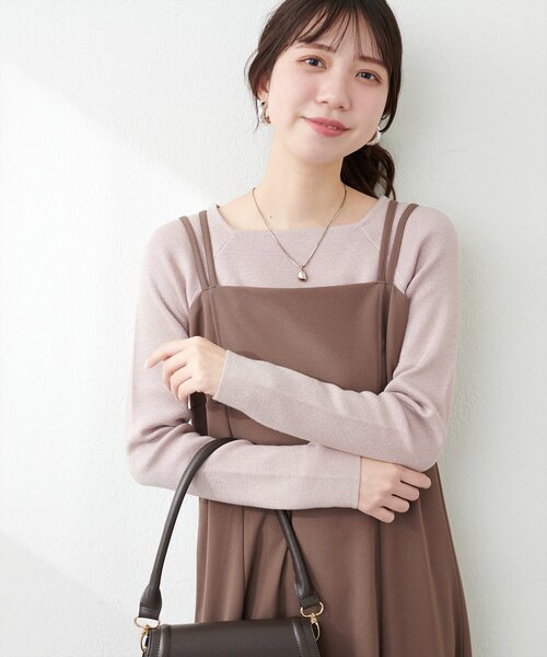natural couture(ナチュラルクチュール)の「スクエアネックリブプルオーバー(ニット/セーター・レディース・モカ/ブラック/サックスブルー/オフホワイト/グレイッシュベージュ・FREE)」の8枚目の写真