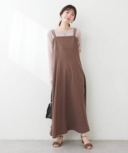 natural couture(ナチュラルクチュール)の「スクエアネックリブプルオーバー(ニット/セーター・レディース・モカ/ブラック/サックスブルー/オフホワイト/グレイッシュベージュ・FREE)」の7枚目の写真