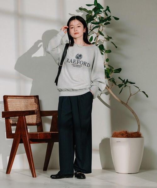FREAK'S STORE(フリークスストア)の「ポンチ ロゴ刺繍スウェット(スウェット・レディース・レッド/ライトグレー・フリ-)」の5枚目の写真
