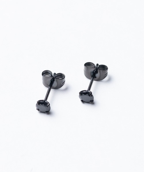 ADPOSION(アドポーション)の「4mm ジルコニア ステンレスピアス / ペア ワンポイントピアス(ピアス(両耳用)・レディース・シルバー/クリア/ブラック×ブラック/ブラック×シルバー・FREE)」の2枚目の写真