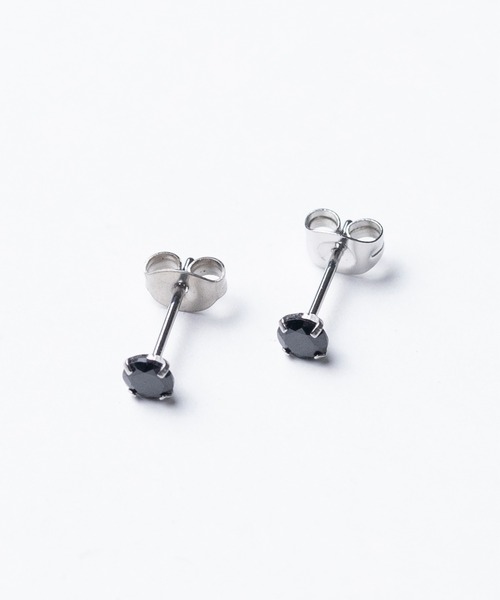 ADPOSION(アドポーション)の「4mm ジルコニア ステンレスピアス / ペア ワンポイントピアス(ピアス(両耳用)・レディース・シルバー/クリア/ブラック×ブラック/ブラック×シルバー・FREE)」の3枚目の写真