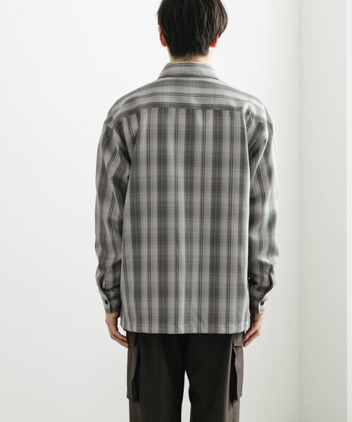 SENSE OF PLACE by URBAN RESEARCH（センスオブプレイスバイアーバンリサーチ）の「オンブレチェックルーズシャツ（シャツ/ブラウス・メンズ・ネイビー/ライトグレー/ブラック・MEDIUM/LARGE）」の20枚目の写真