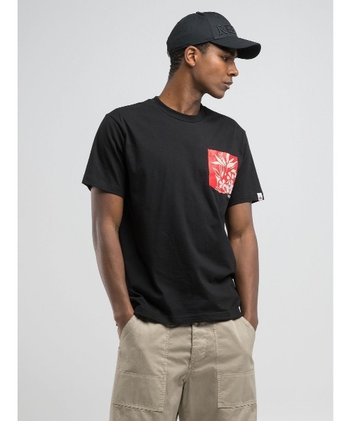 REPLAY（リプレイ）の「コットンジャ－ジーポケットプリントＴシャツ（Tシャツ/カットソー・メンズ・ホワイト/ブラック・SMALL/MEDIUM/LARGE/X-LARGE）」の2枚目の写真